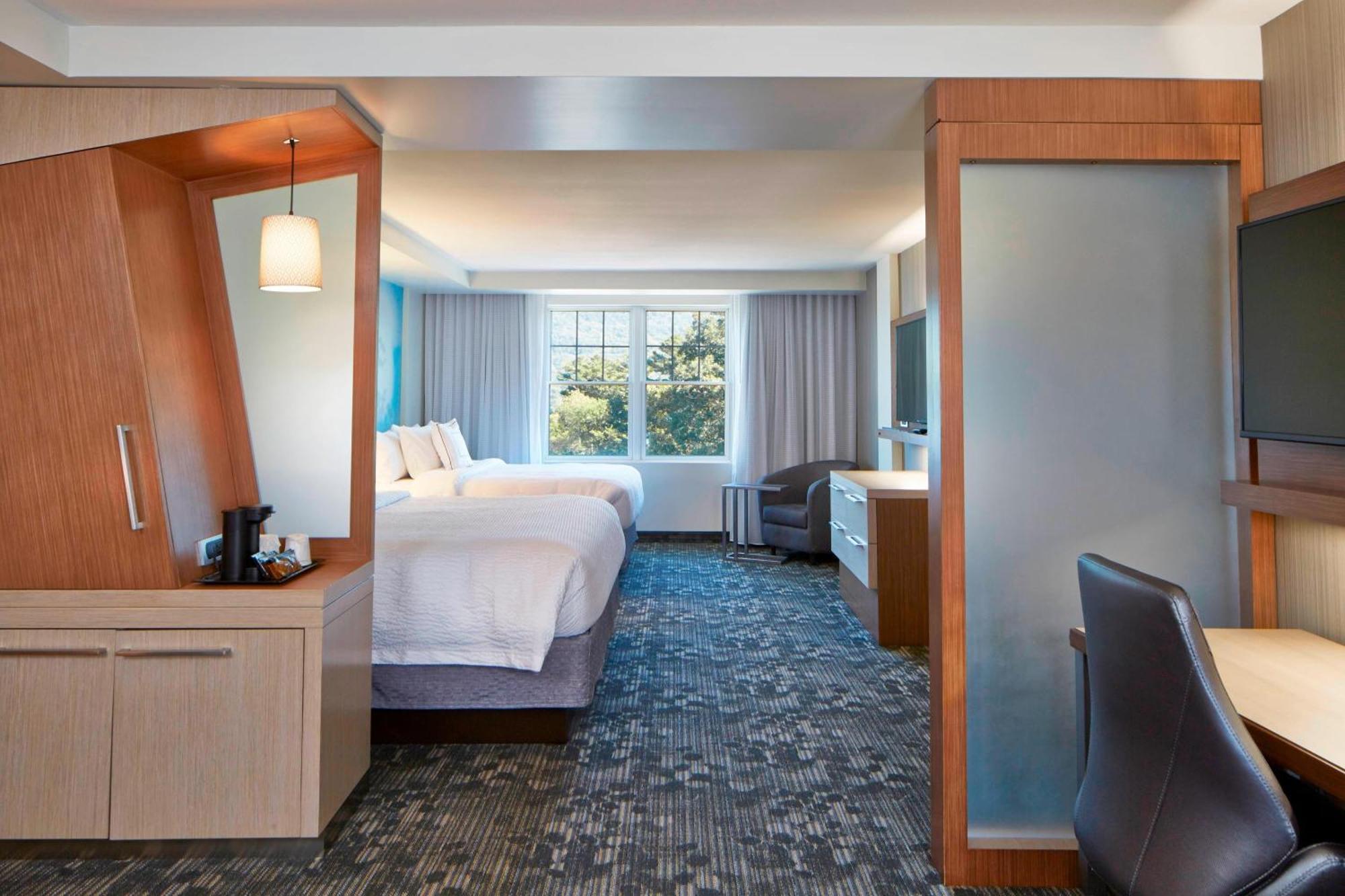 Courtyard By Marriott Lake George Ngoại thất bức ảnh