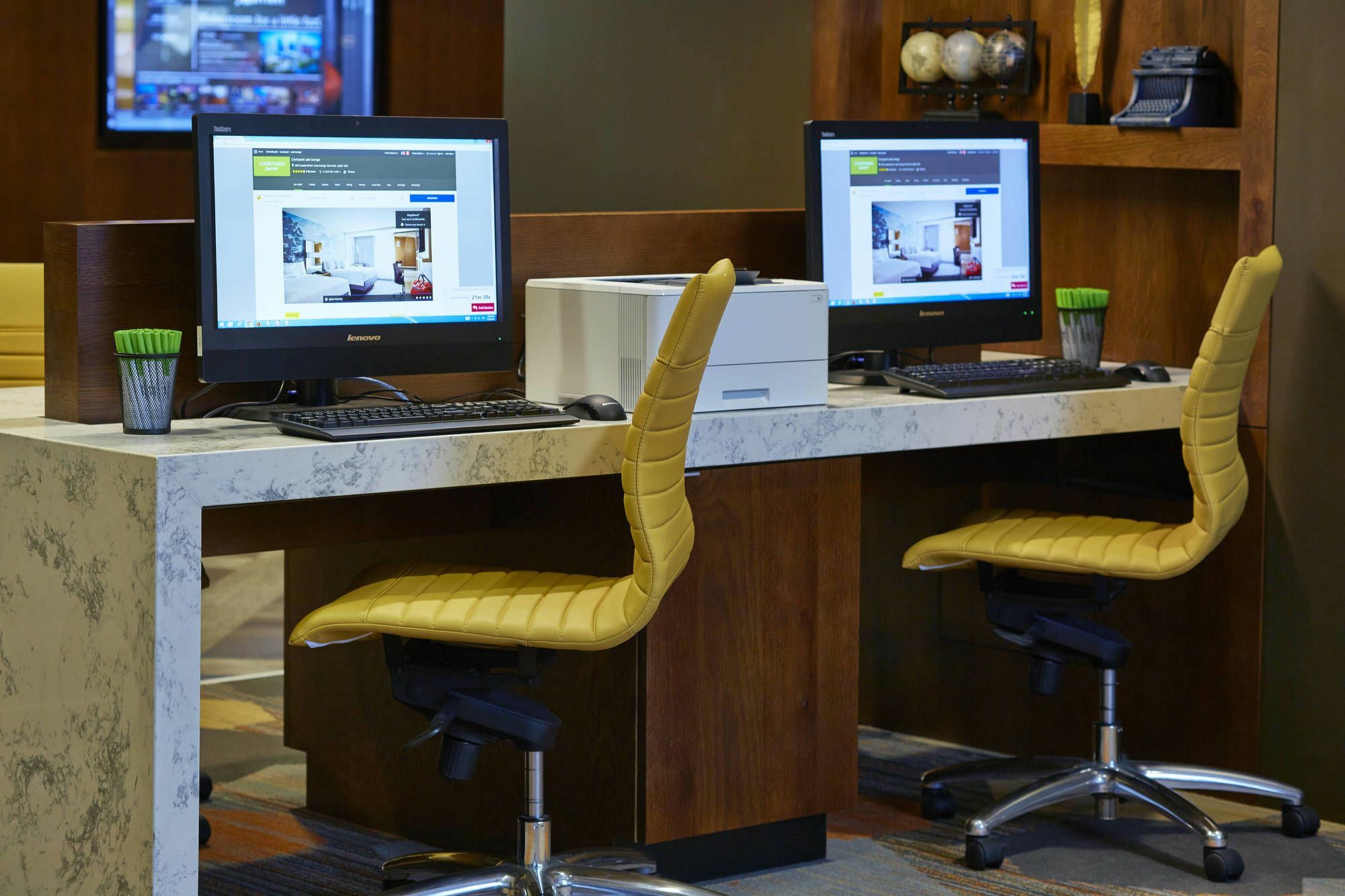 Courtyard By Marriott Lake George Ngoại thất bức ảnh